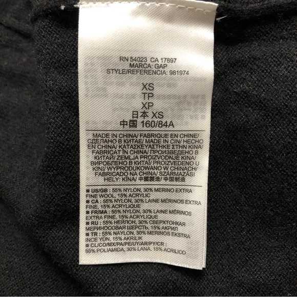 Gap • v-neck sweater (merino wool mix) - Picture 7 of 7